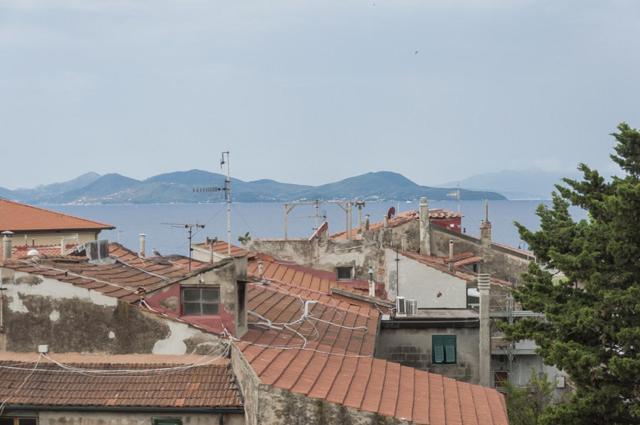 The Breeze Way Lejlighed Piombino Eksteriør billede